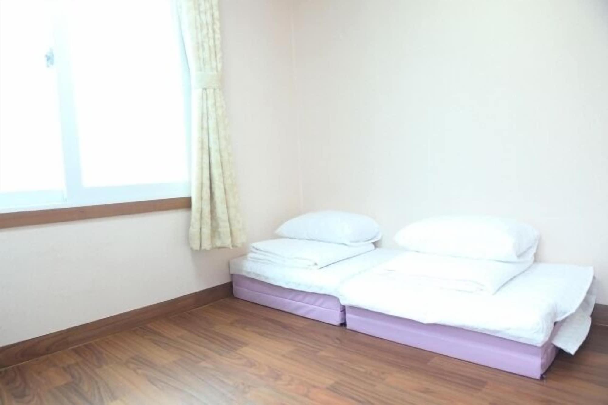 Kukje Guesthouse Myeongdong Seul Esterno foto